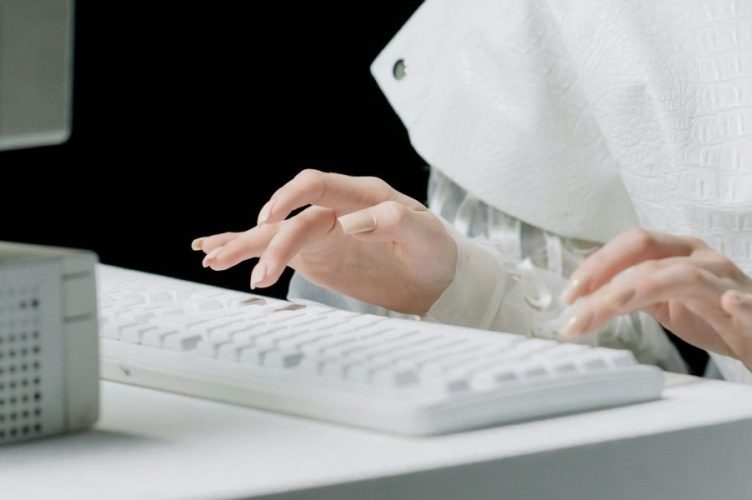 This article explains synonym technology—how modern AI systems learn and use word similarity to understand meaning, not just match keywords—and why it matters f...
