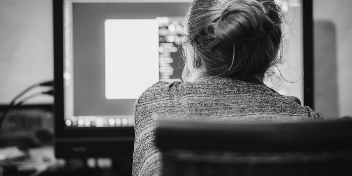 This article maps the fast-growing landscape of AI platforms in 2026 and gives founders and investors a practical playbook for choosing the right tools. It expl...