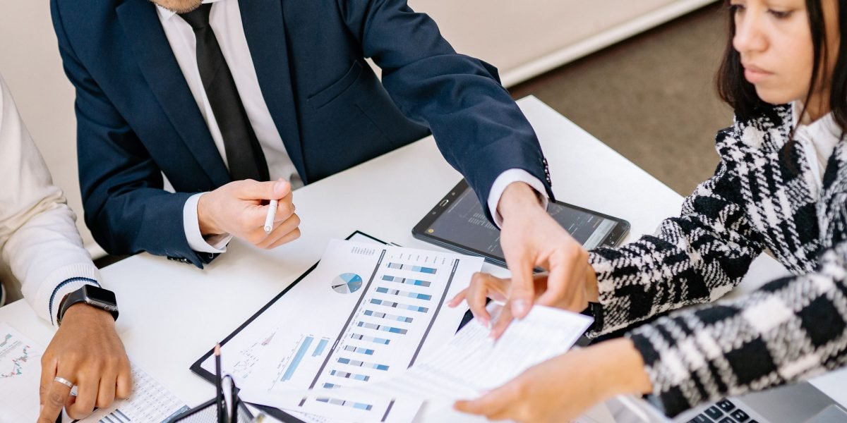 A team actively collaborating on defining and utilizing a unique data strategy.