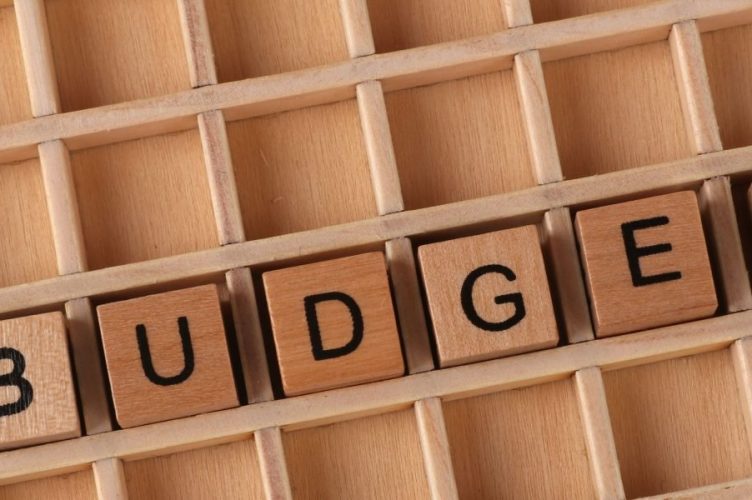 This article explains the practical differences between angel investors and venture capitalists and how founders should pick the right funding path. It covers w...