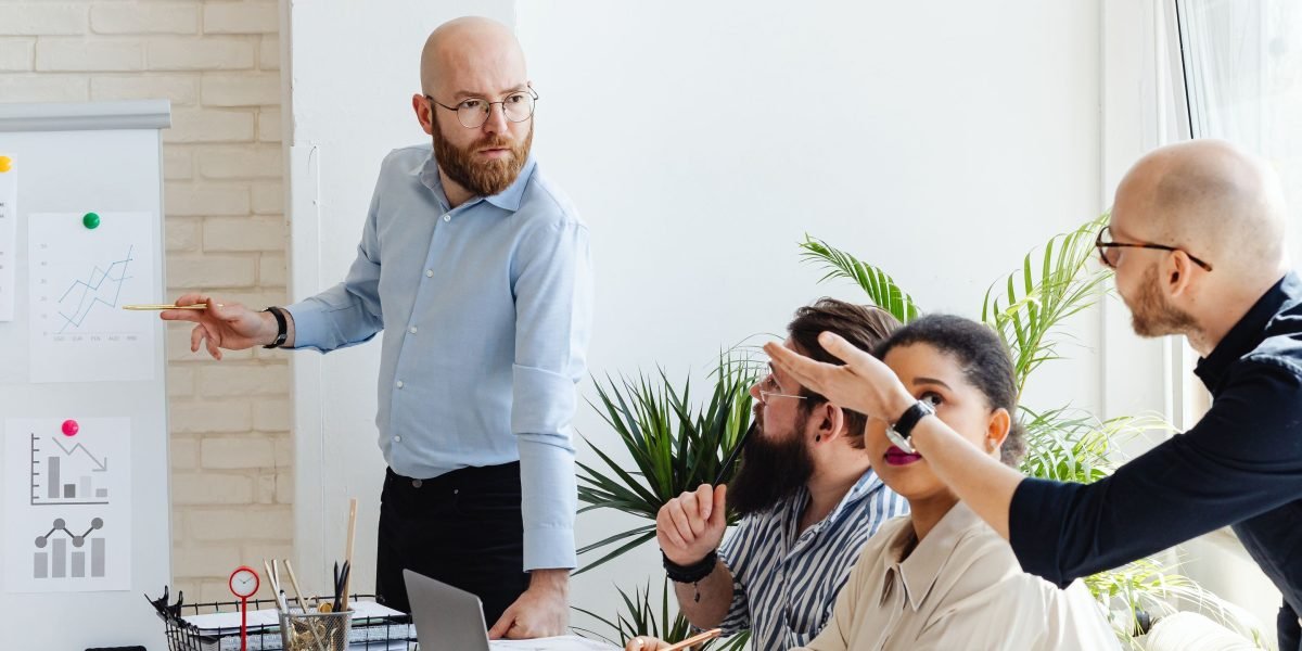 Founders and investors analyze market shifts and strategic funding paths in a dynamic environment.