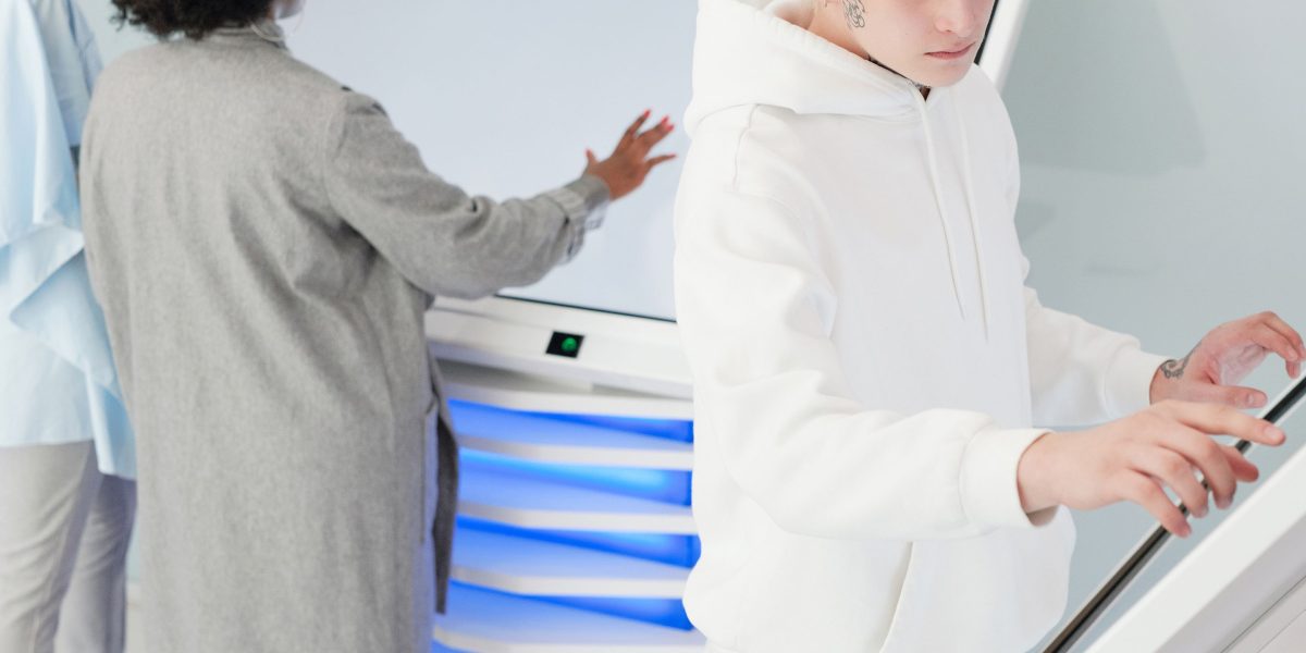 This article explains how the AI job market transformed in 2026, with demand for AI talent skyrocketing and companies like Shield AI seeking highly specialized...