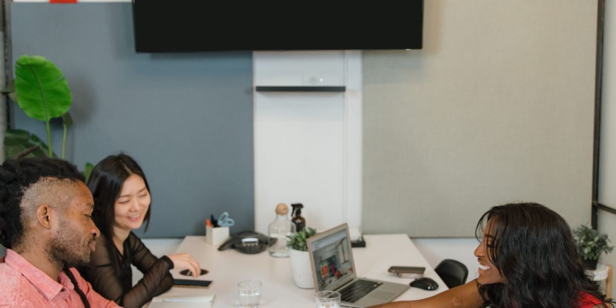 This article explains advance funding for startups in 2026, showing why fast, non-dilutive capital is often the right choice for short-term cash needs. It revie...