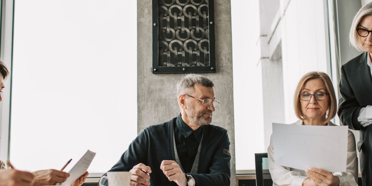 Leaders navigate complex information, striving for clarity and decisive action amidst abundant data.